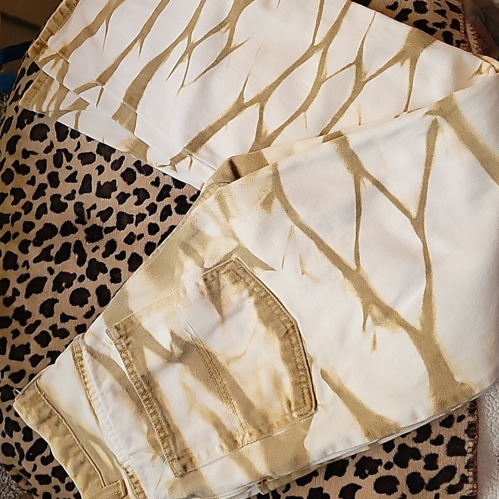 Used Guess Jeans Size 30x32
